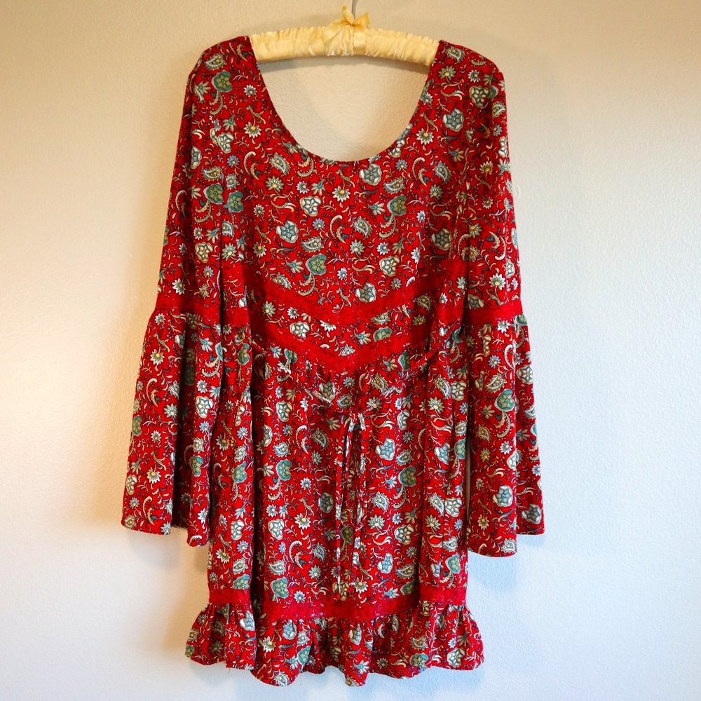 Band of Gypsies Boho Western Scoop Neck Floral Dress with Bell Sleeves and Lace